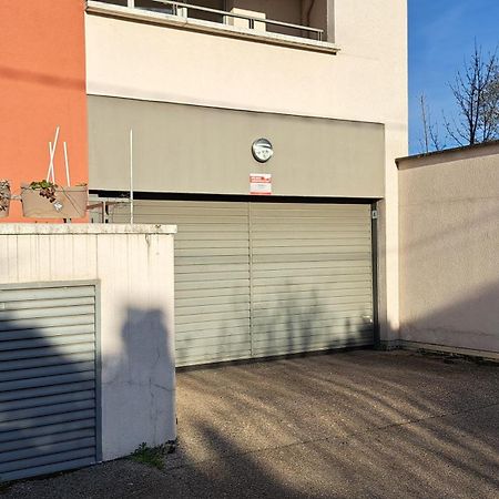 Appartement Cosy 3 Pieces Avec Garage Privatif Сен-Приест Экстерьер фото