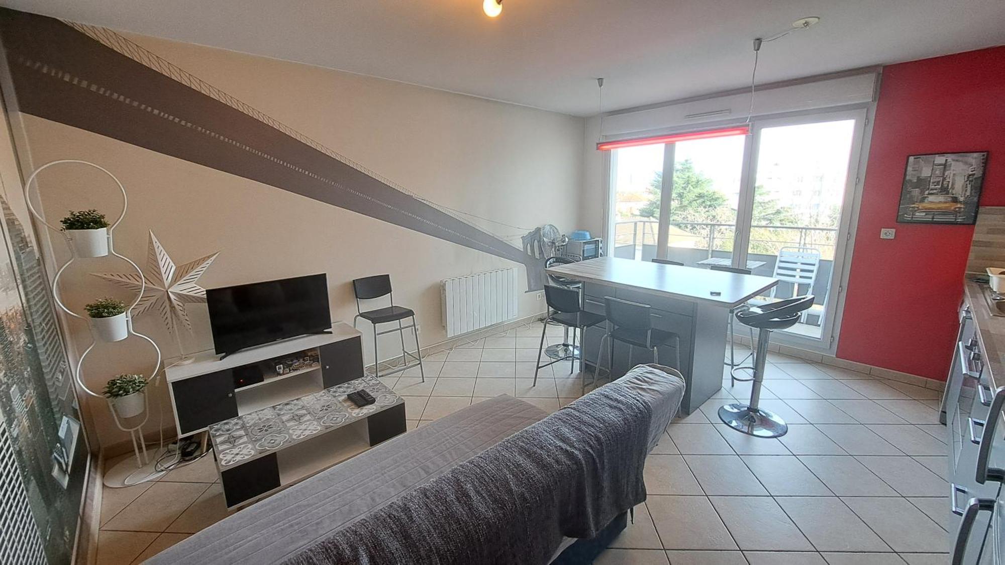 Appartement Cosy 3 Pieces Avec Garage Privatif Сен-Приест Экстерьер фото